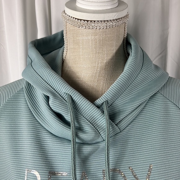 Soho Sport Large Blue Hoodie - Picture 2 of 16